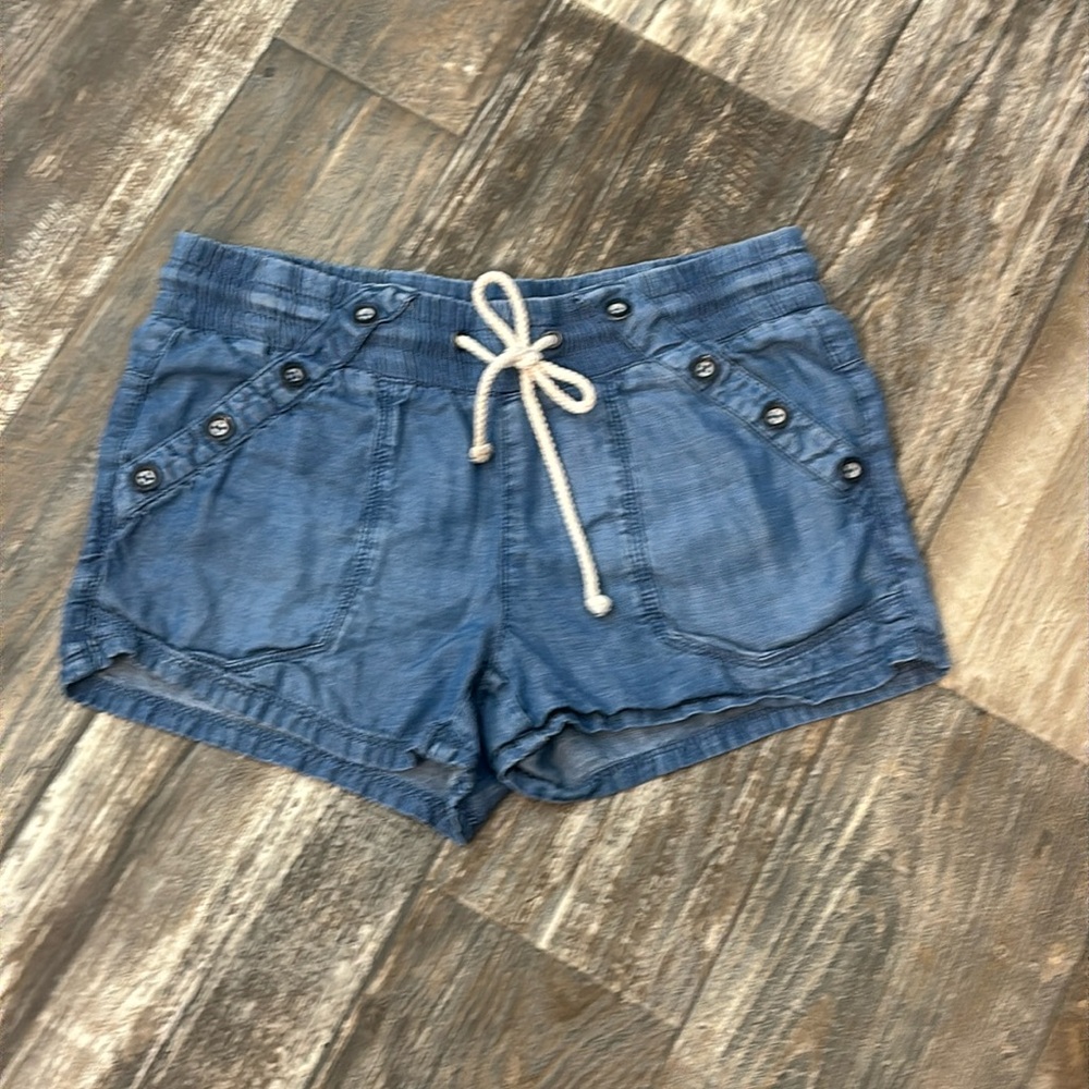Jolt shorts